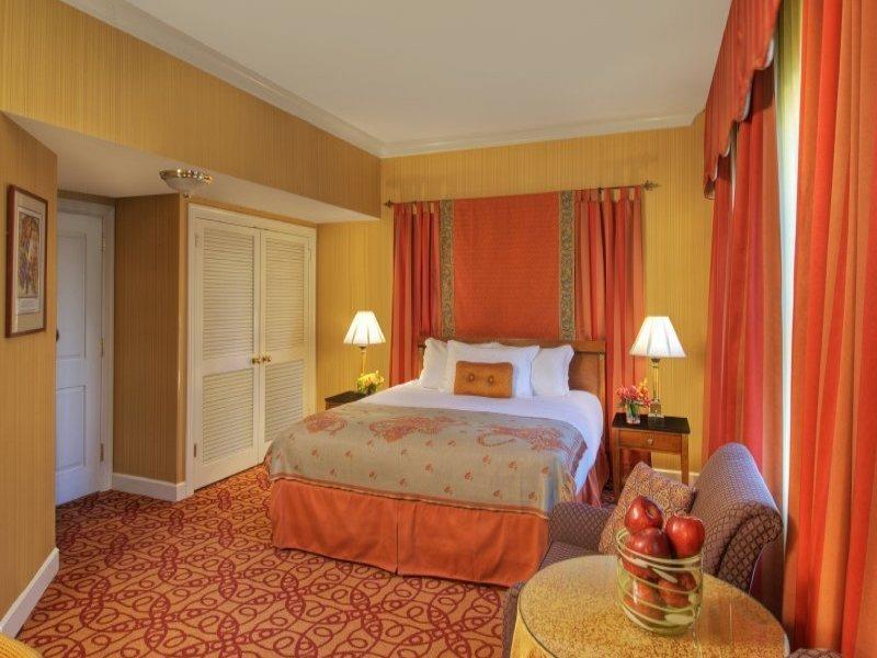 Kimpton Hotel Vintage Seattle By Ihg Phòng bức ảnh